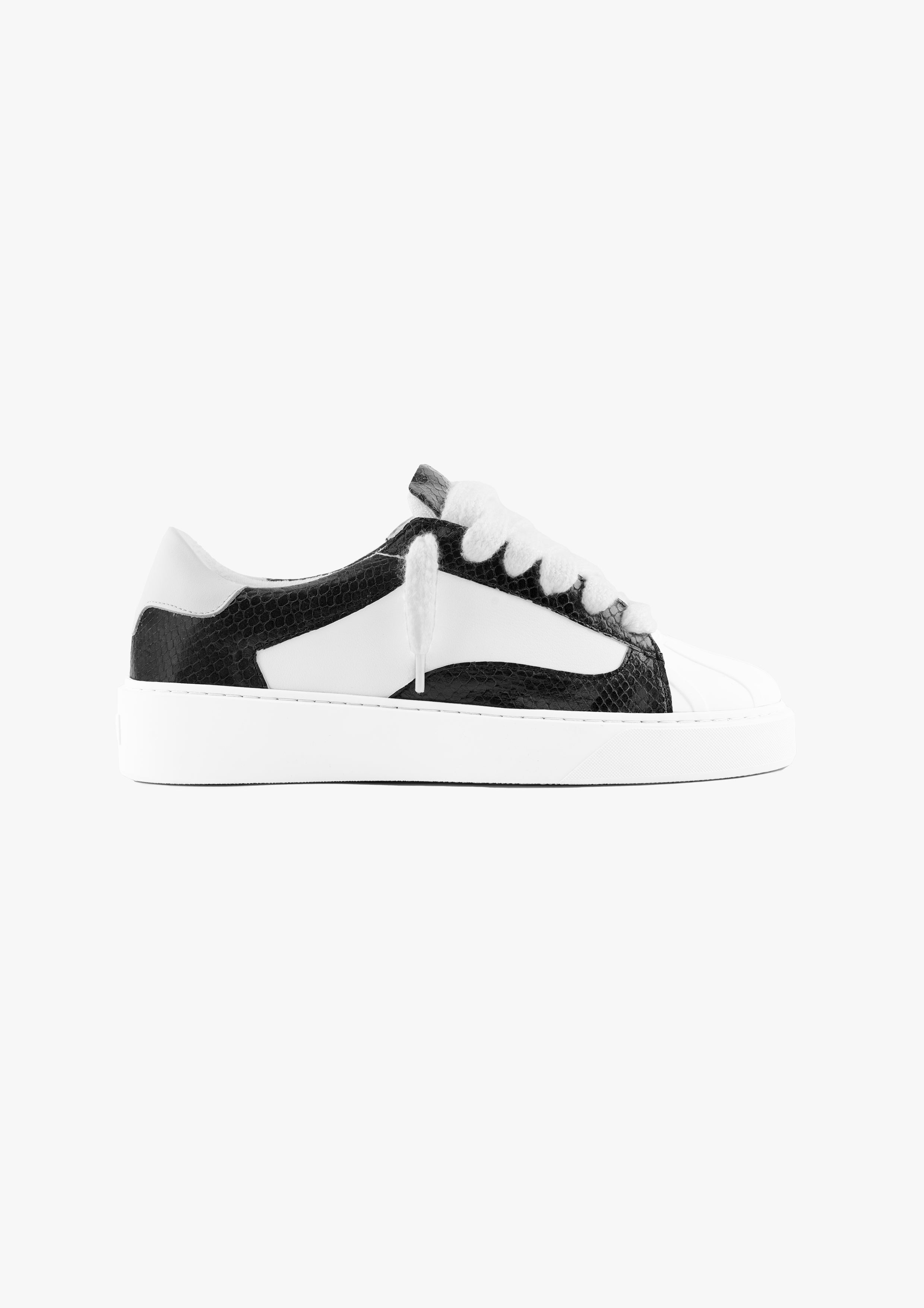 numeris-eclipse-python-black-side-profile-british-luxury-sneakers