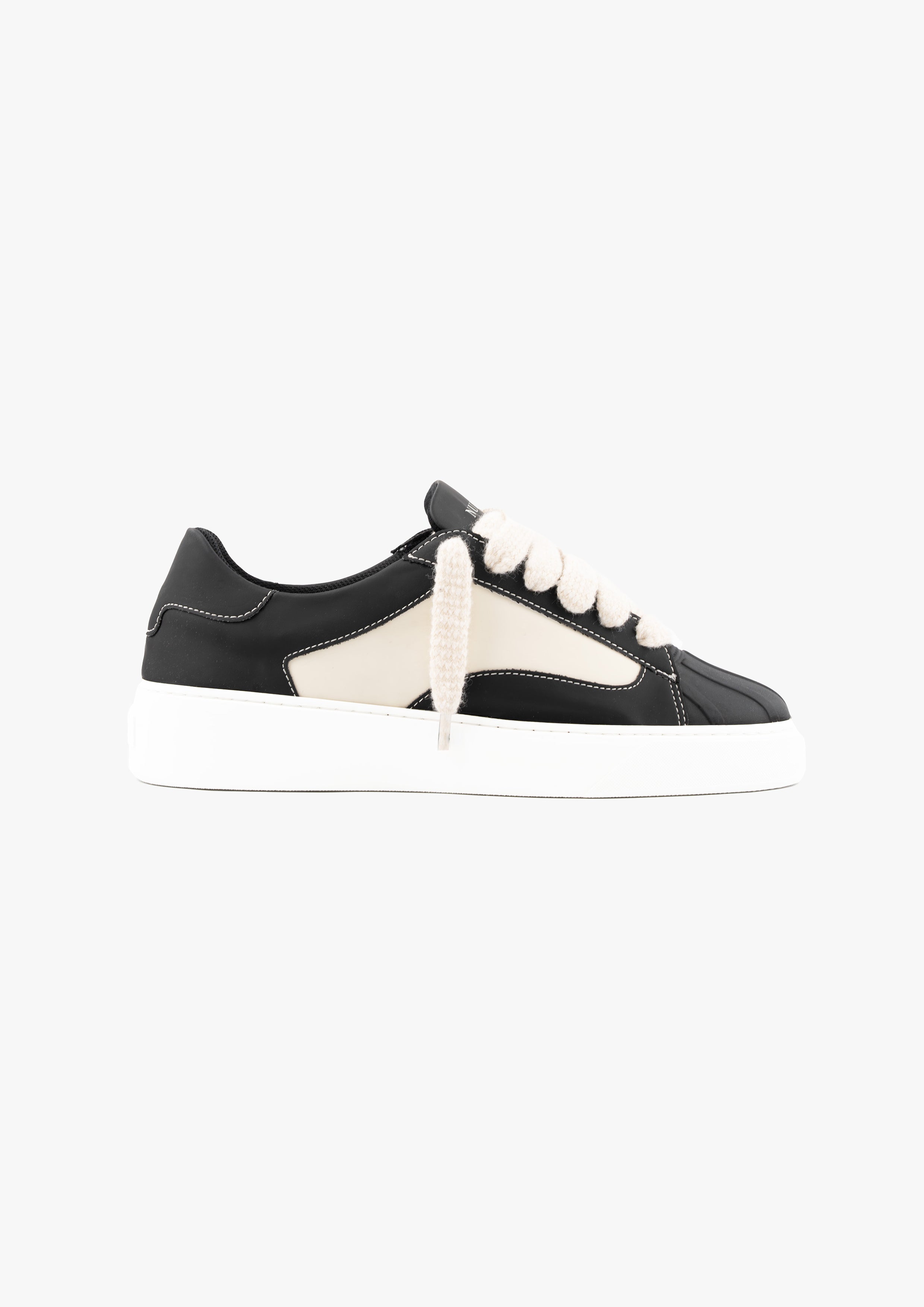 numeriś-eclipse-vanta-black-side-profile-british-luxury-sneakers